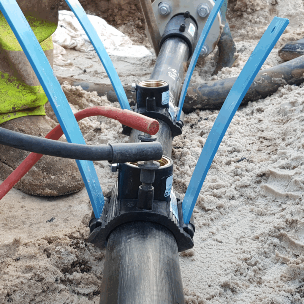 Photo zoom OMEGAFLEX sur terrain